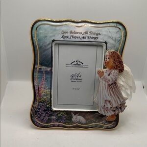 Angelic Art Frame - Gold and White